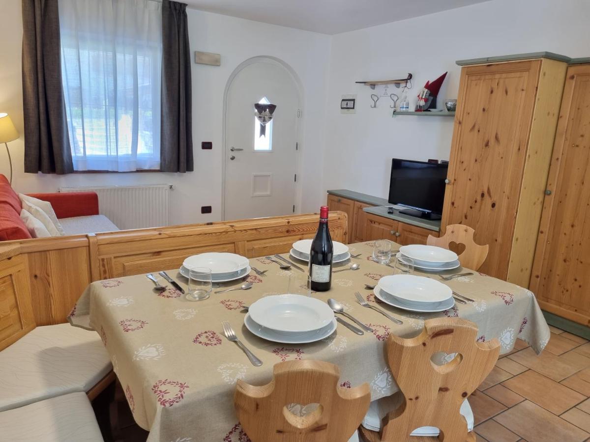 Residence Le Rose Pozza di Fassa Dış mekan fotoğraf