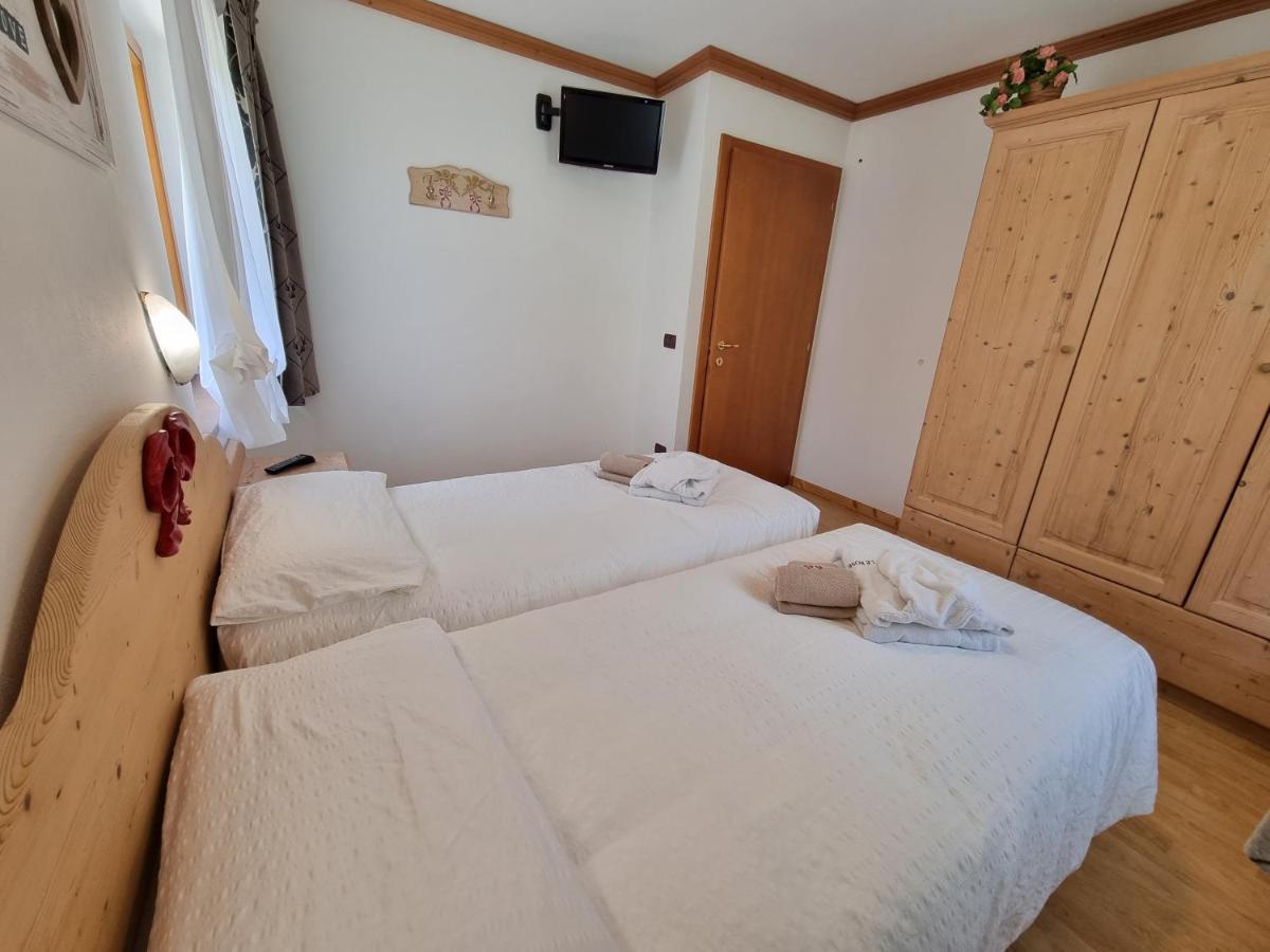 Residence Le Rose Pozza di Fassa Dış mekan fotoğraf